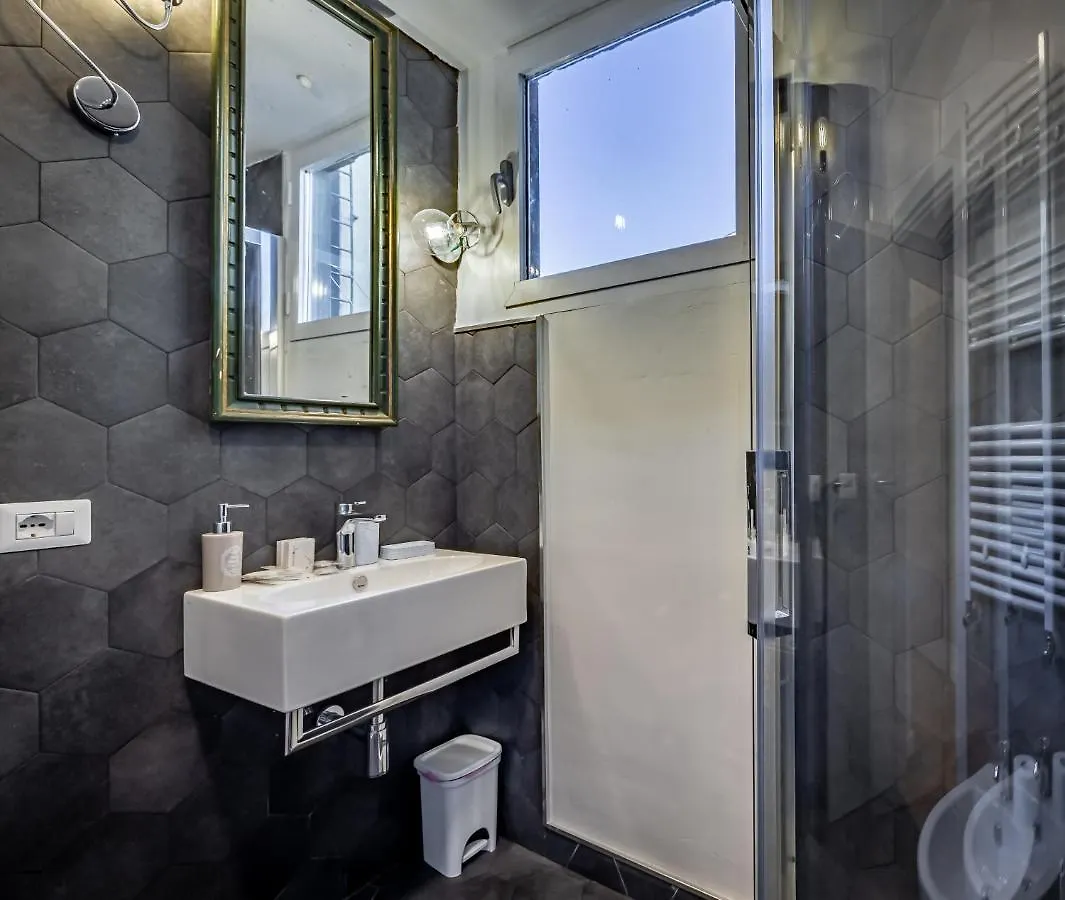 Jcl First Apt In The Hearth Of Florence Apartment