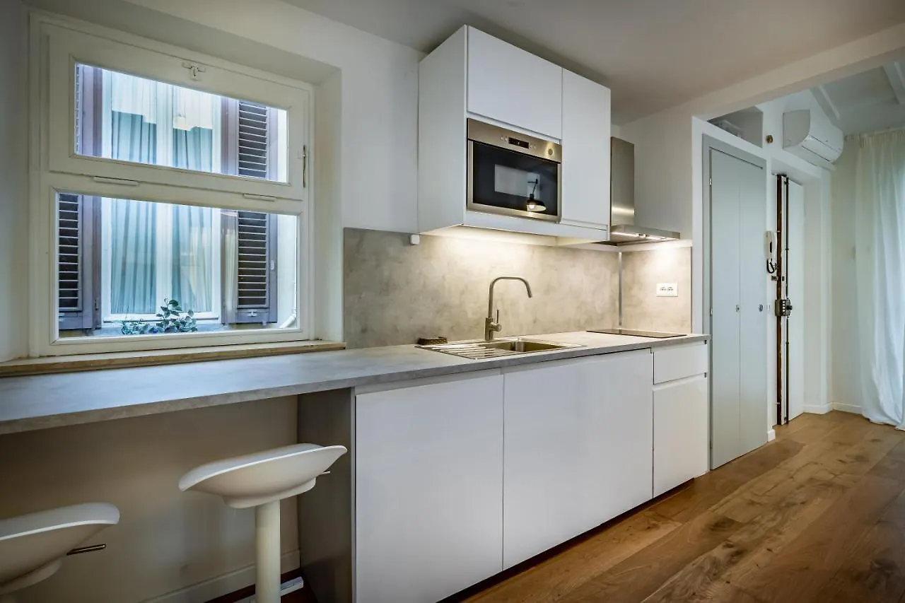 Jcl First Apt In The Hearth Of Florence Italy